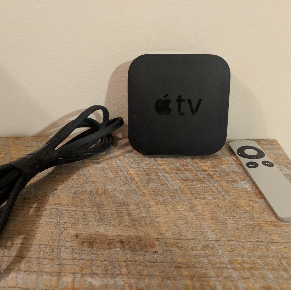 Apple TV -3rd Generation - LIKE NEW!